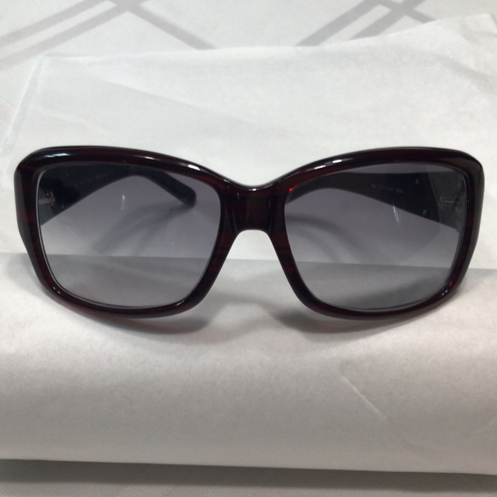Valentino 5522/S  🕶️